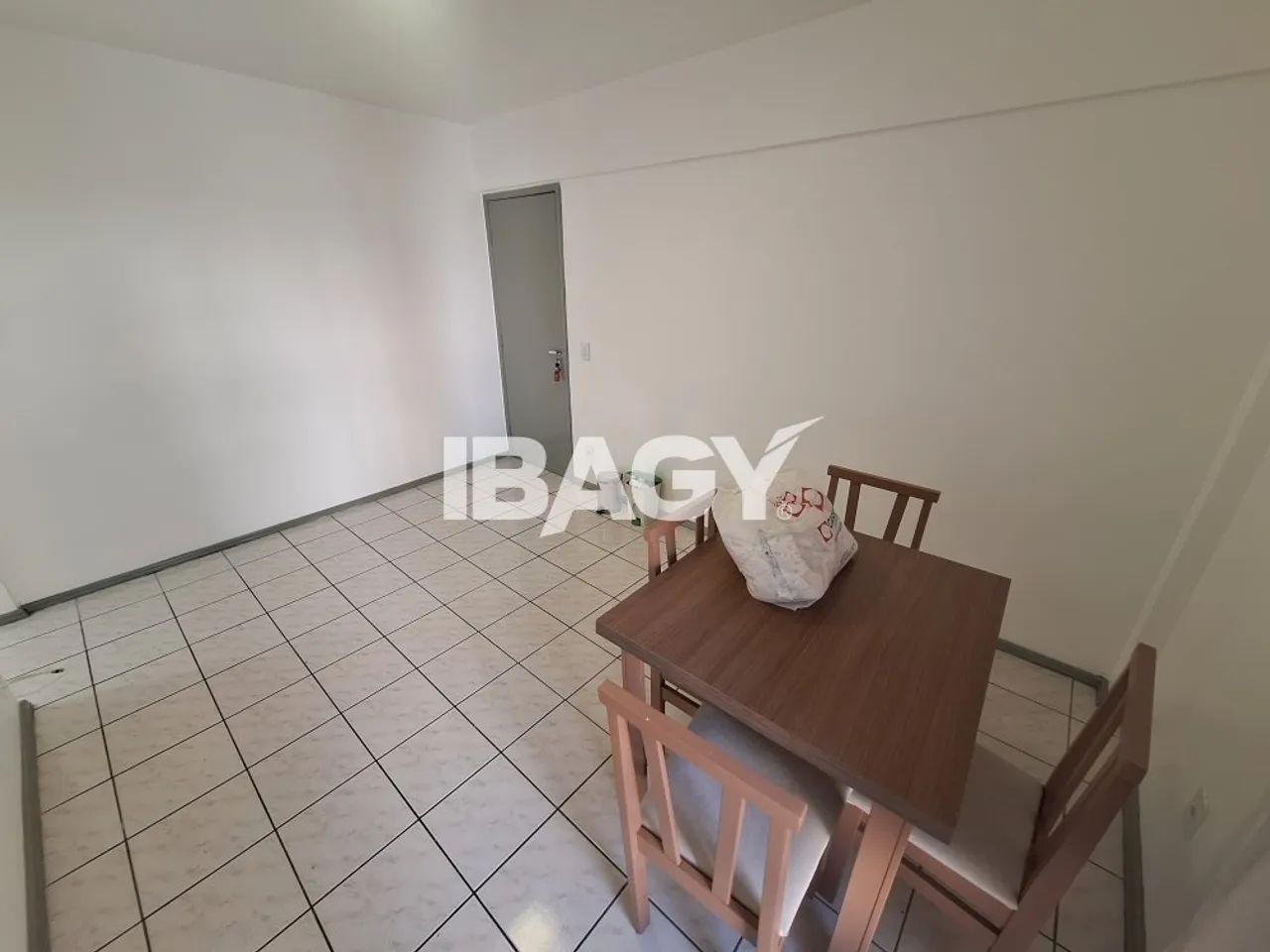 Excelente Apartamento 1 dormitório(s) em Kobrasol - São José - Foto 3