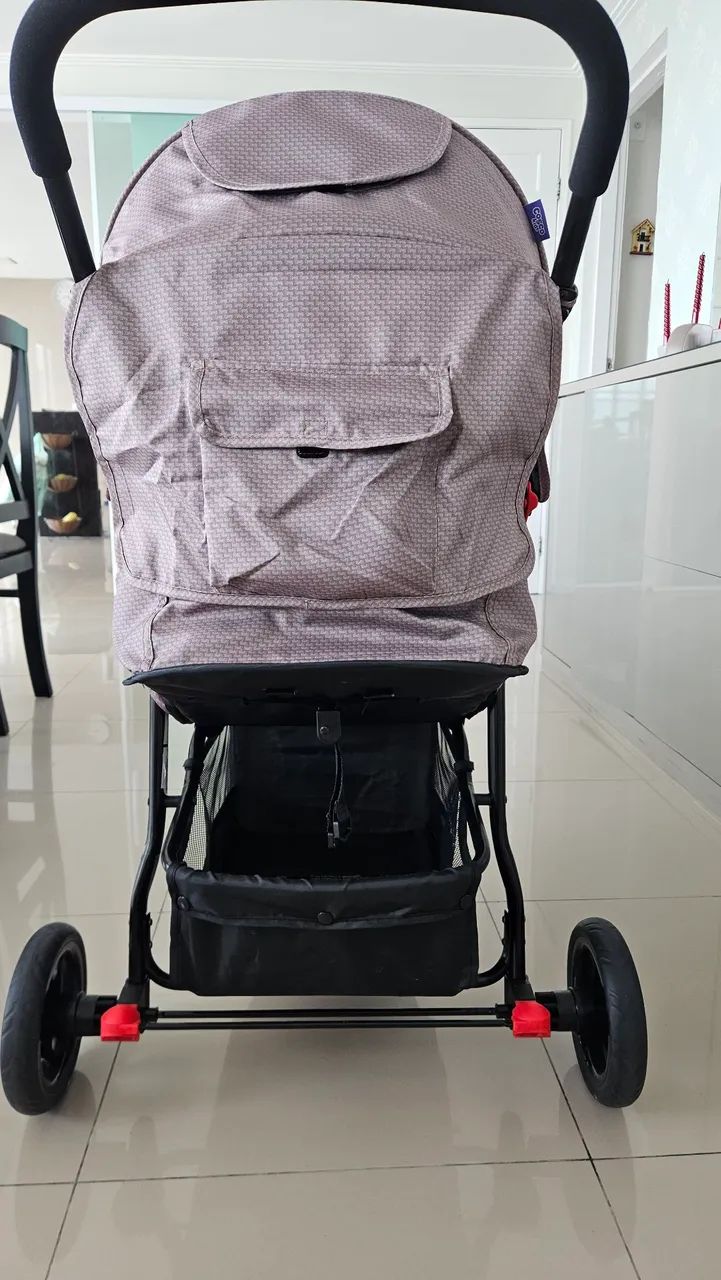 Carrinho de Bebê com Bebê conforto Cosco Toffy - Foto 4
