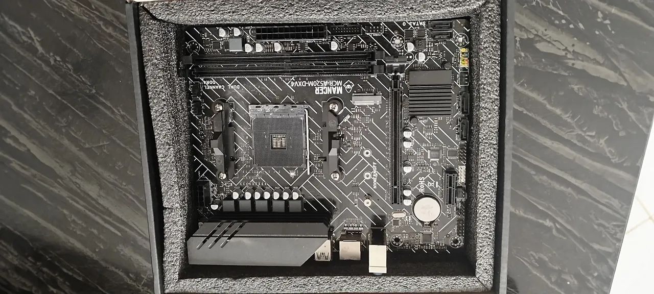 Placa-Mãe Mancer A520M-DX Com Defeito - Para Conserto ou Peças - Foto 4