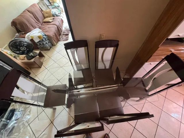 Mesa 6 cadeiras, tampo de vidro - Foto 2