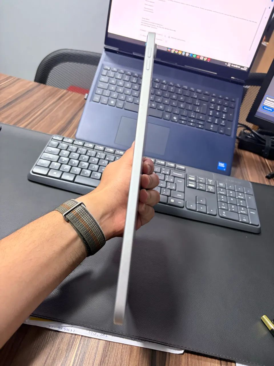 iPad 11 128gb silver (prata) 2 meses de uso - Foto 4
