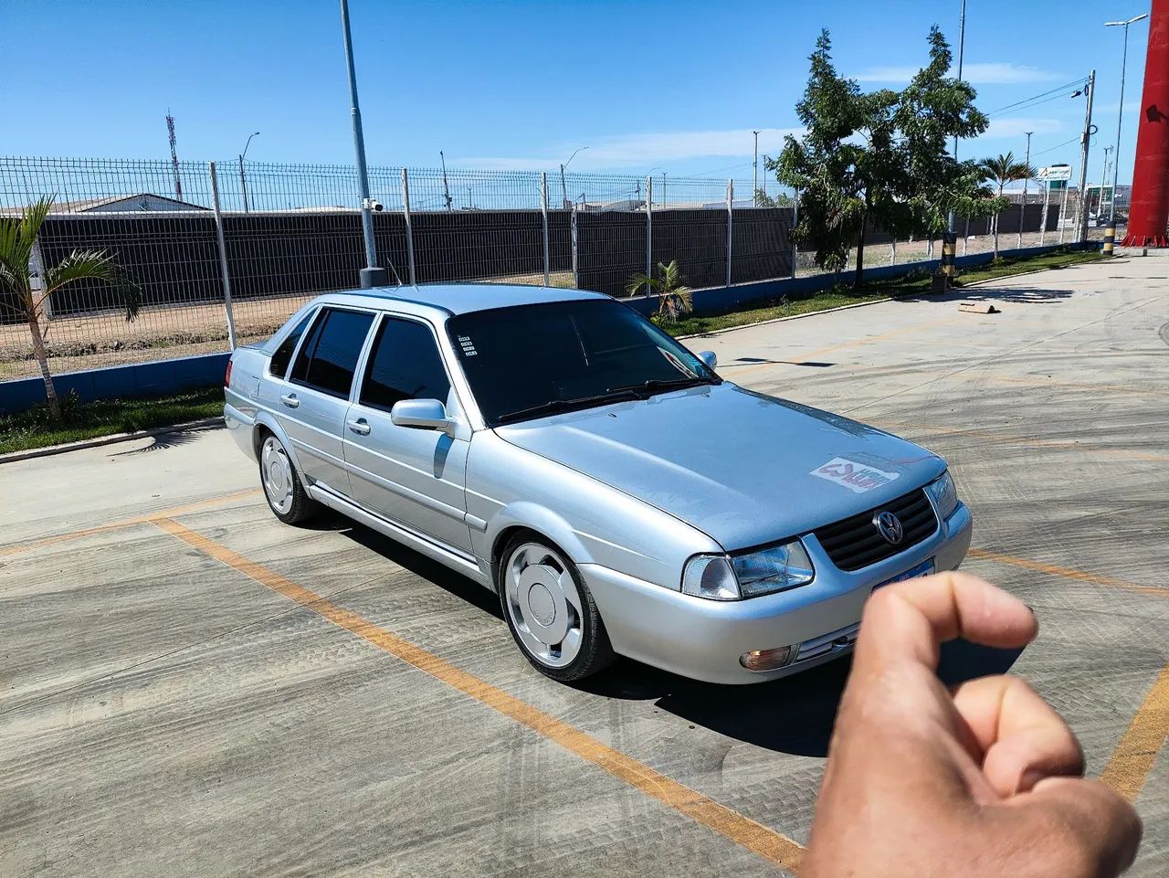 Volkswagen Santana 2.0 MI 2P E 4P 2003