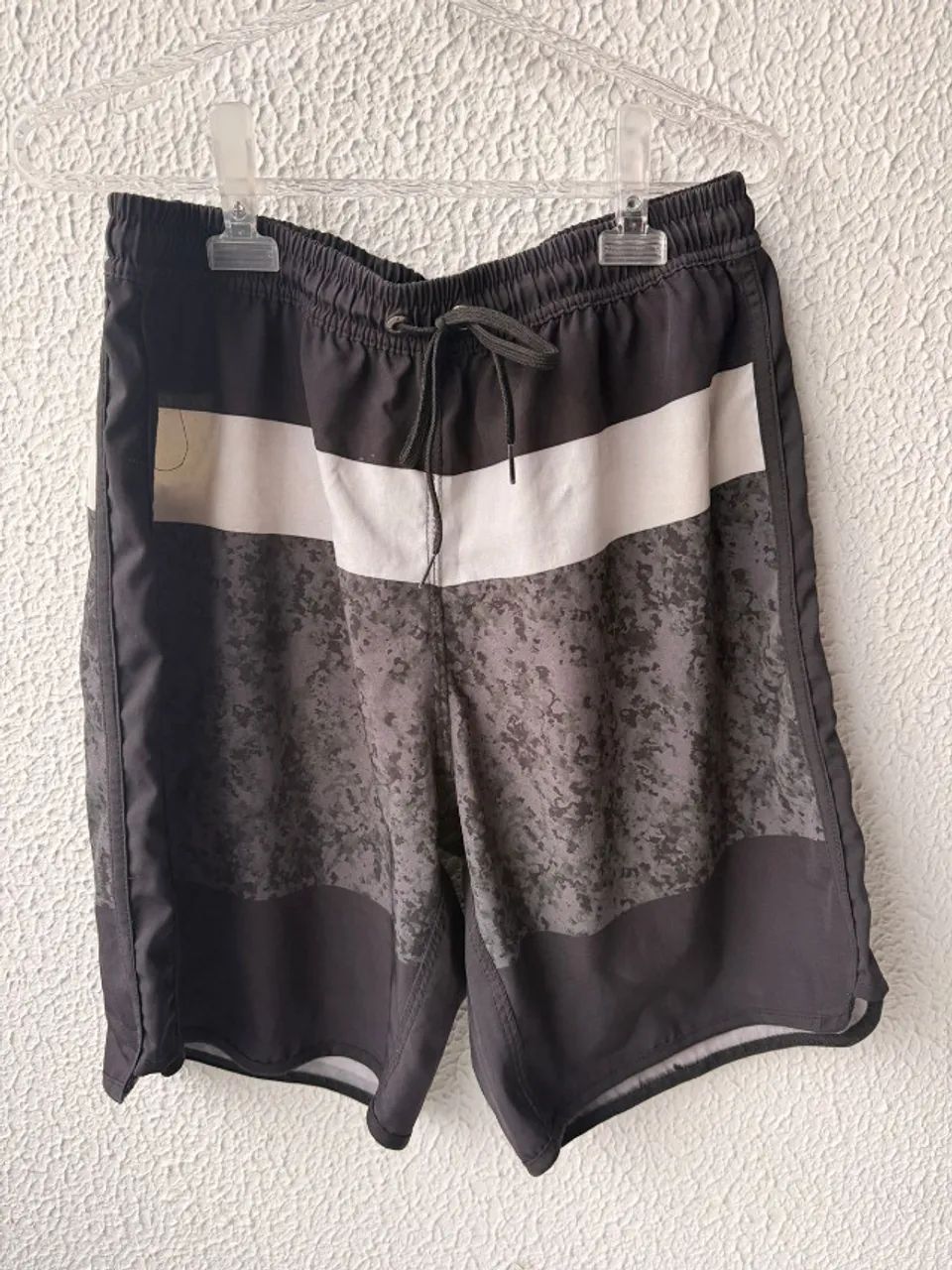 Bermuda Decathlon, Tamanho M, masculina