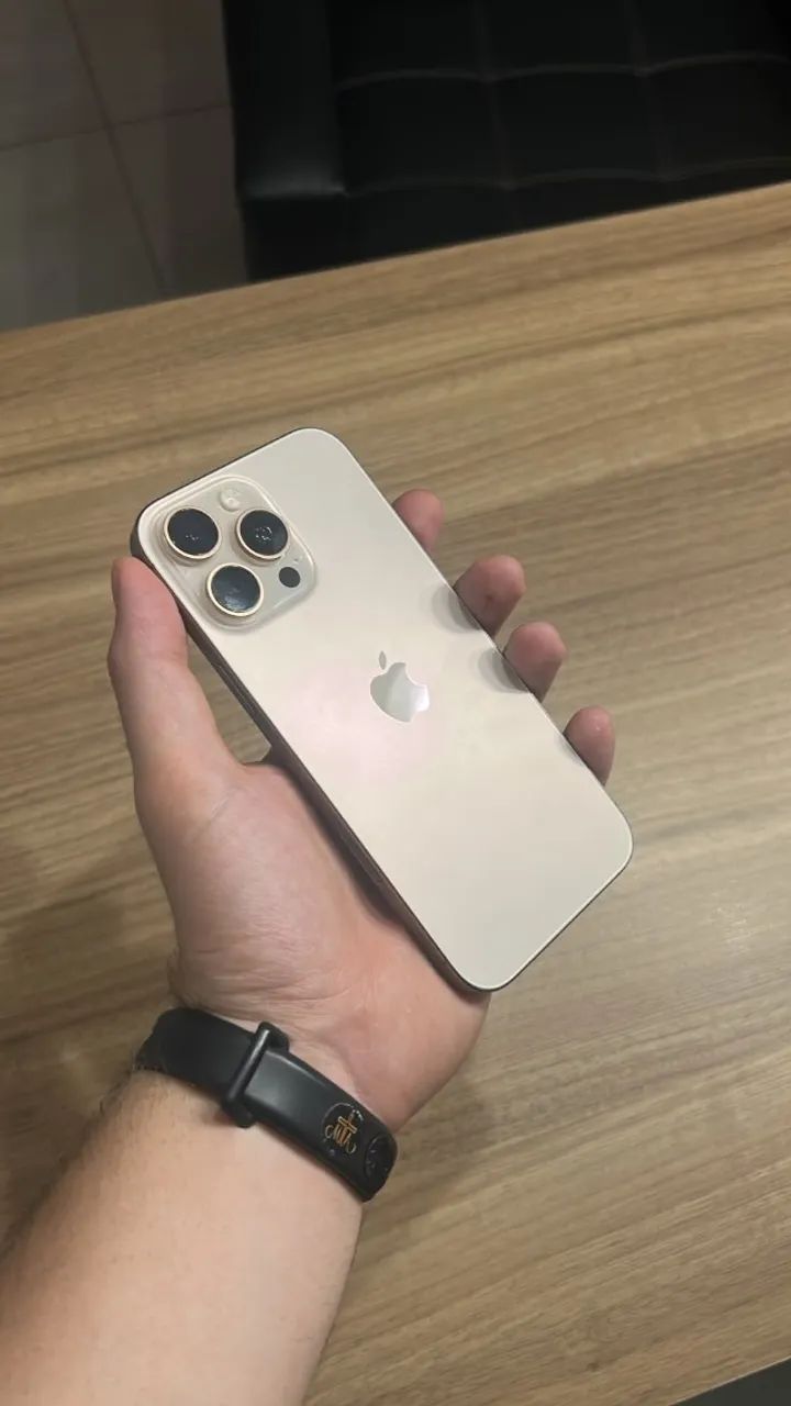 IPHONE 16 PRO MAX