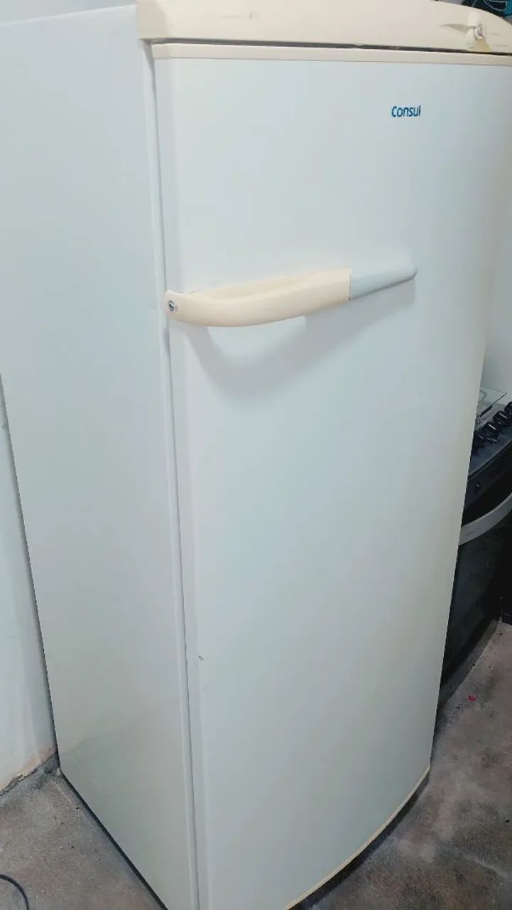 Geladeira cônsul funcionando perfeitamente bem e limpinha  - Foto 2