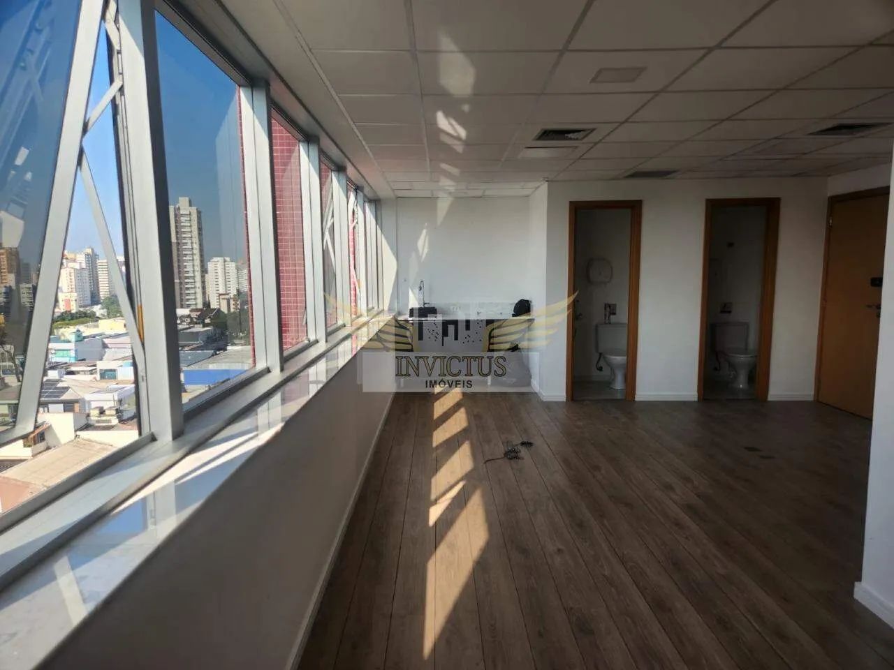 Sala Comercial para Alugar, 42m² - Vila Bastos, Santo André/SP.