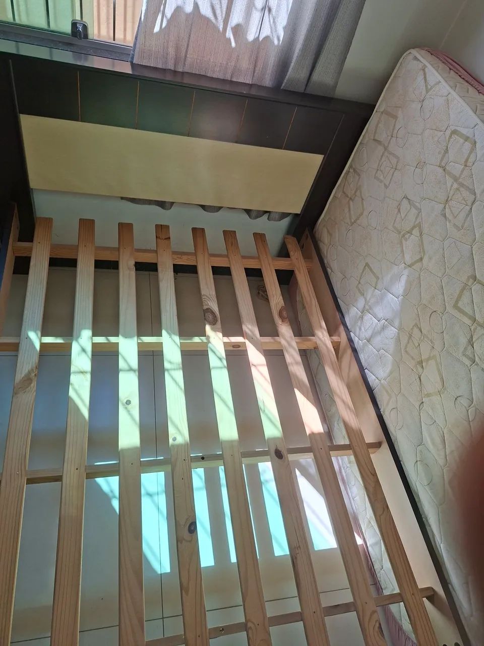 Vendo cama casal sem colção - para cidade Sete Lagoas - Foto 4