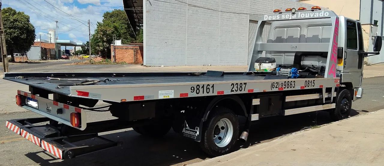 Cargo 816 2013 Cummins  - Foto 4