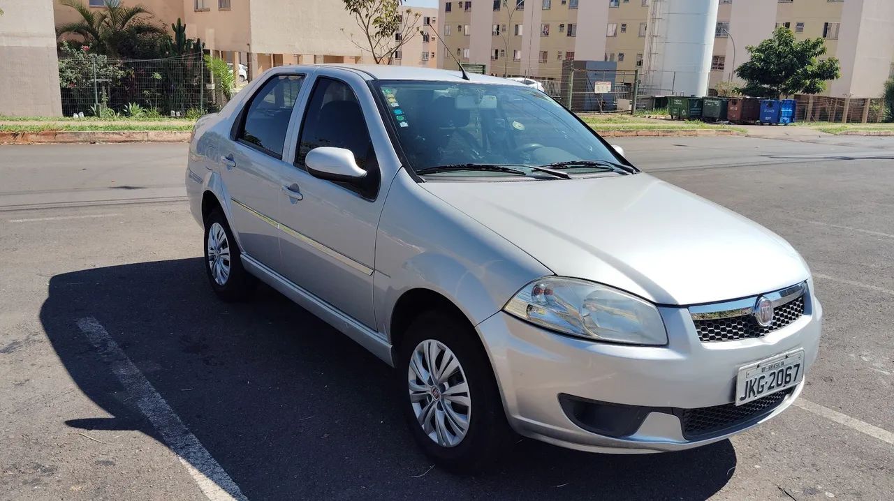 Fiat Siena 1.0 8V 2013