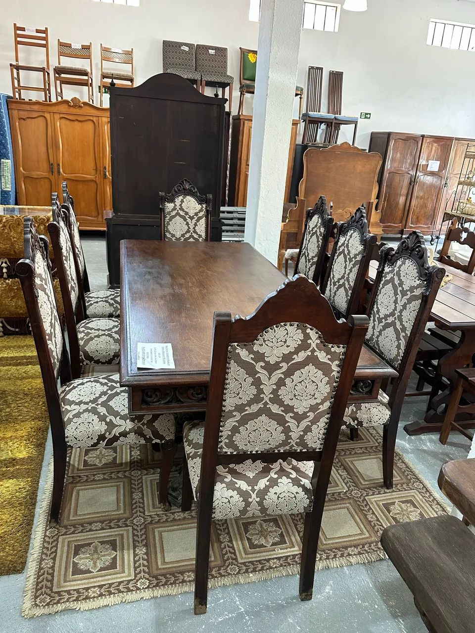 Mesa de Madeira Colonial com 8 cadeiras - Foto 2