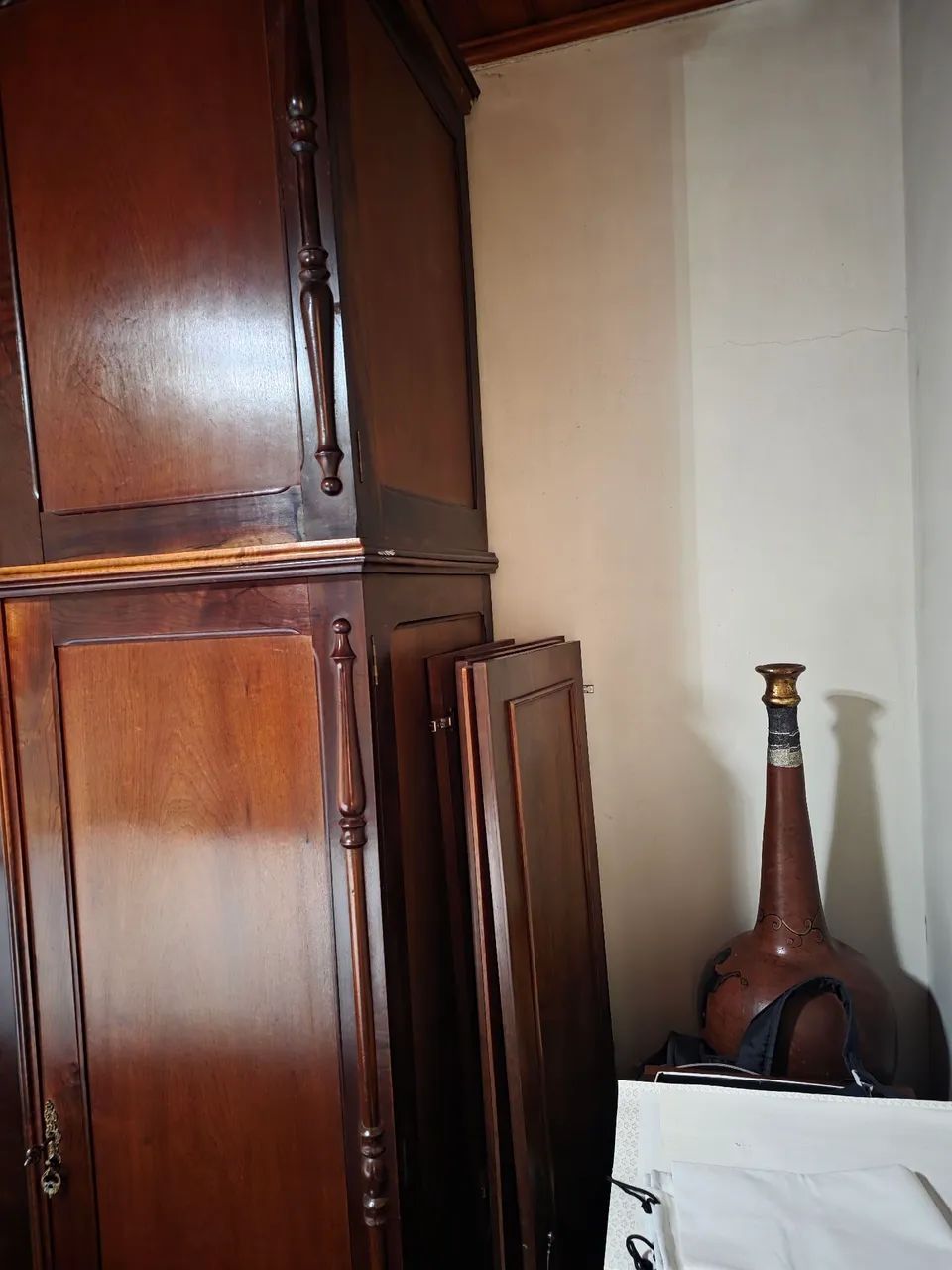 Guarda roupa antigo de 1940 - Foto 2