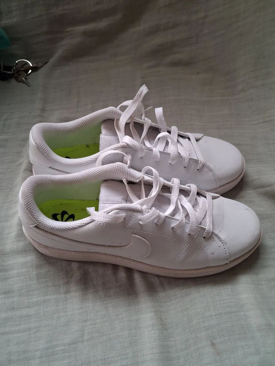 tênis original Nick no preço nao abaixo valor entrego estação tucuruvi ou parada inglesa