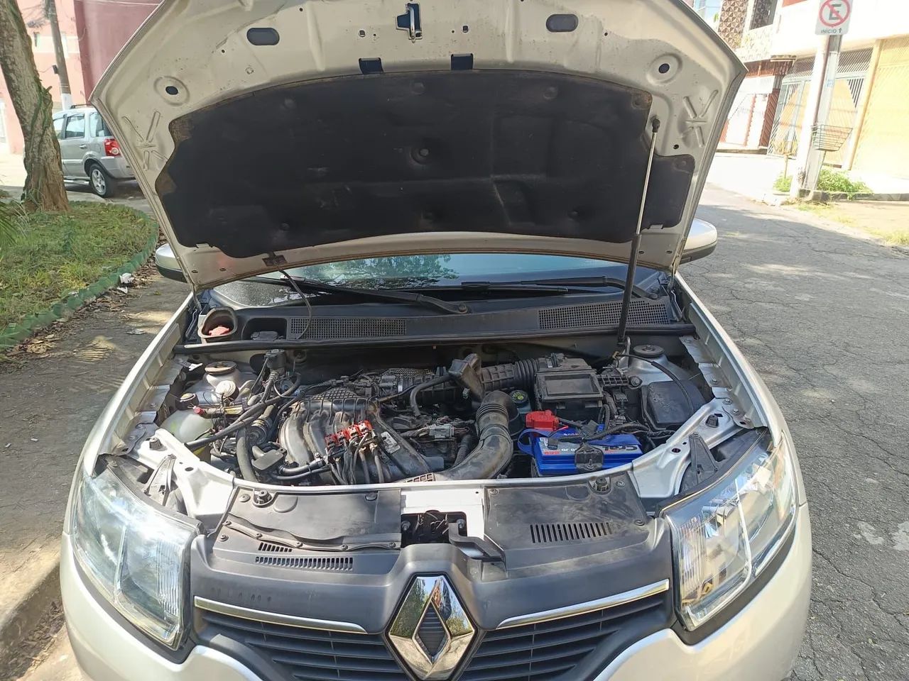 Renault Logan Expression Flex 1.6 16V 4P 2017 - Foto 4