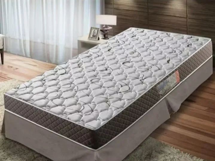Colchão espuma D33 quality com  20cm de altura