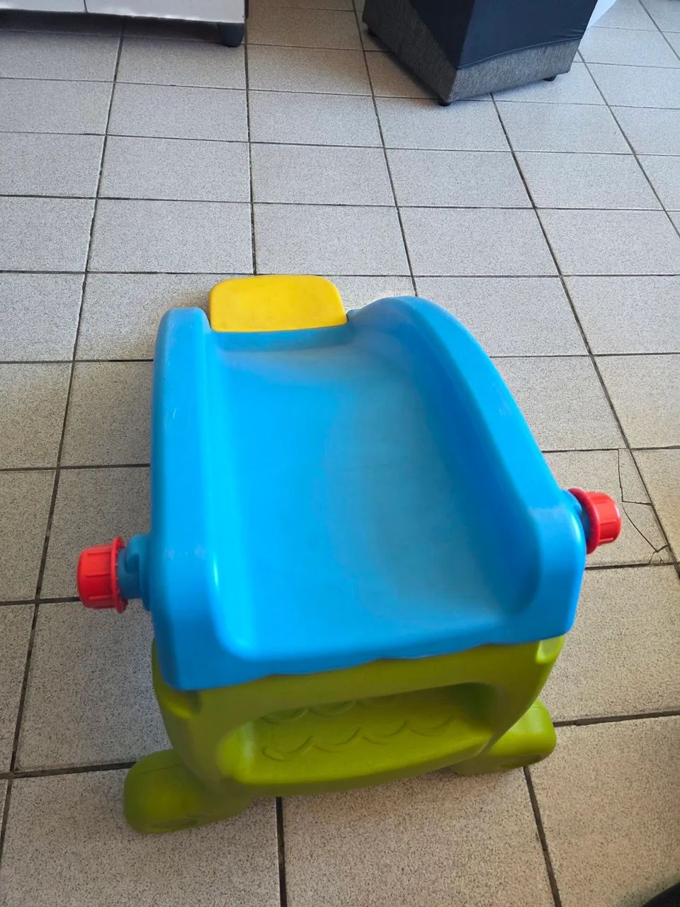 ESCORREGADOR E GANGORRA INFANTIL 2 em 1 - Foto 6