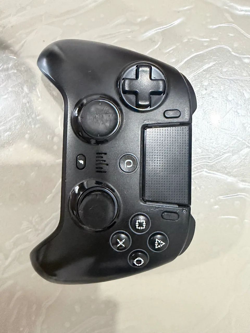 CONTROLE BLUETOOTH COMPATIVEL COM PS4 PS3 e PC - Foto 2