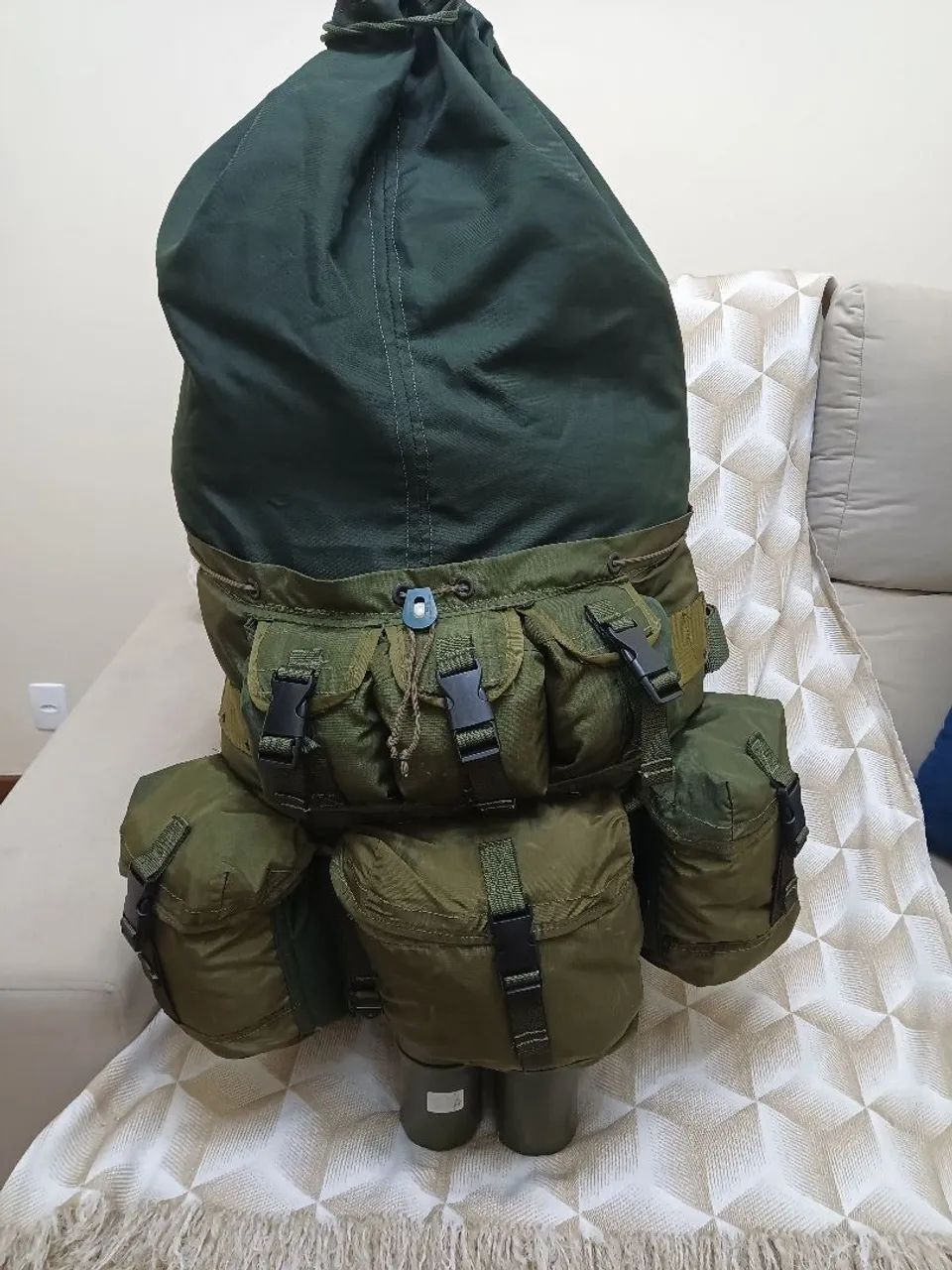 Mochila Americana original US ARMY GC GRANDE CAPACIDADE ALICE PACK MODOFICADA / EXPANDIDA  - Foto 4
