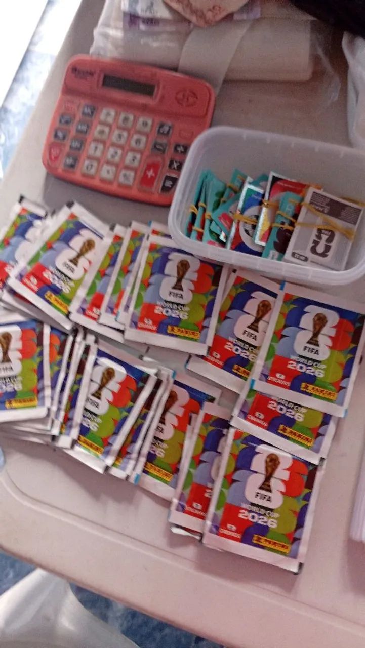 Vende-se figurinhas da copa 2026