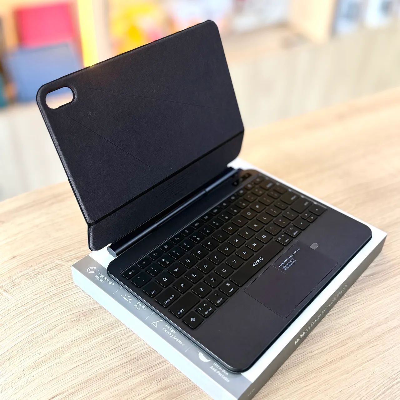 IPAD 11 CAPA MAGNÉTICA SLIM POR INDUÇÃO  - Foto 2