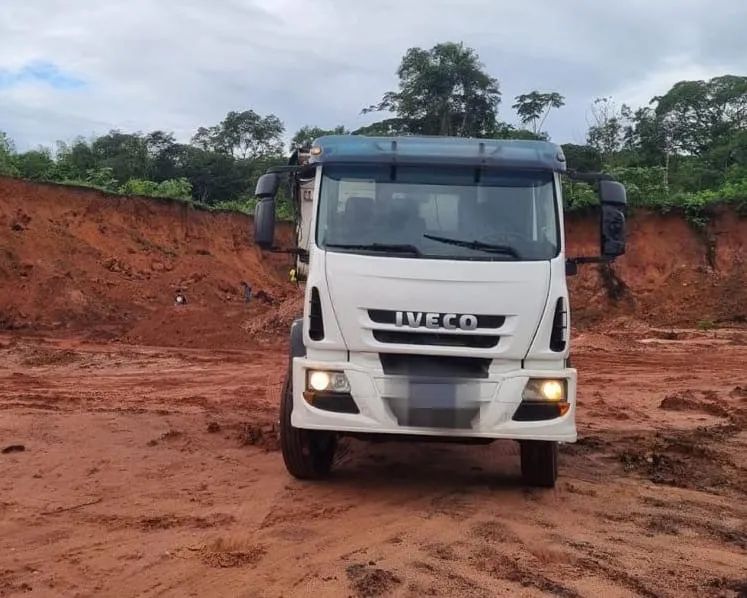 Iveco 240E25  - Foto 2