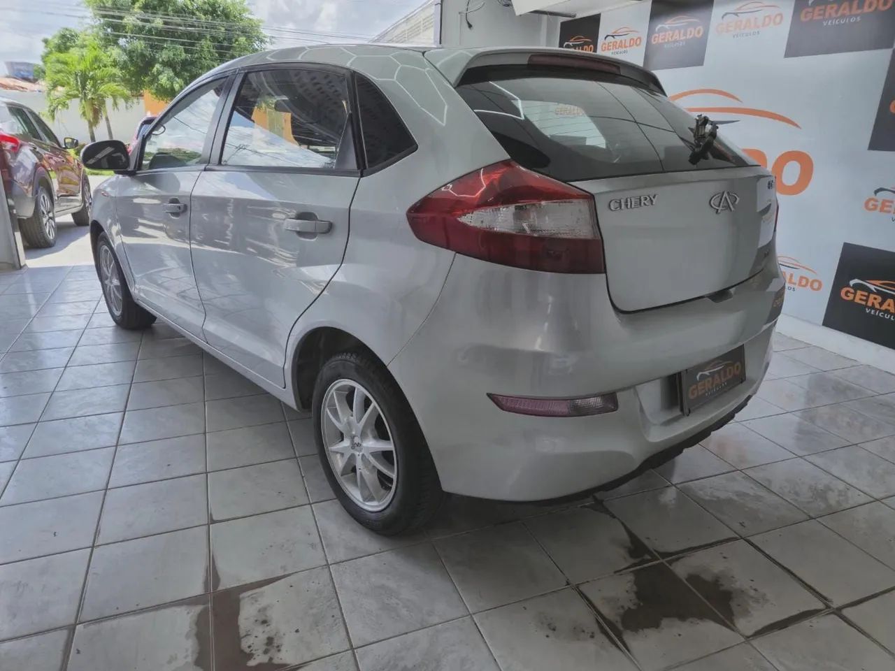 Chery Celer Hatch 1.5 16V Flex 5P 2013 - Foto 3