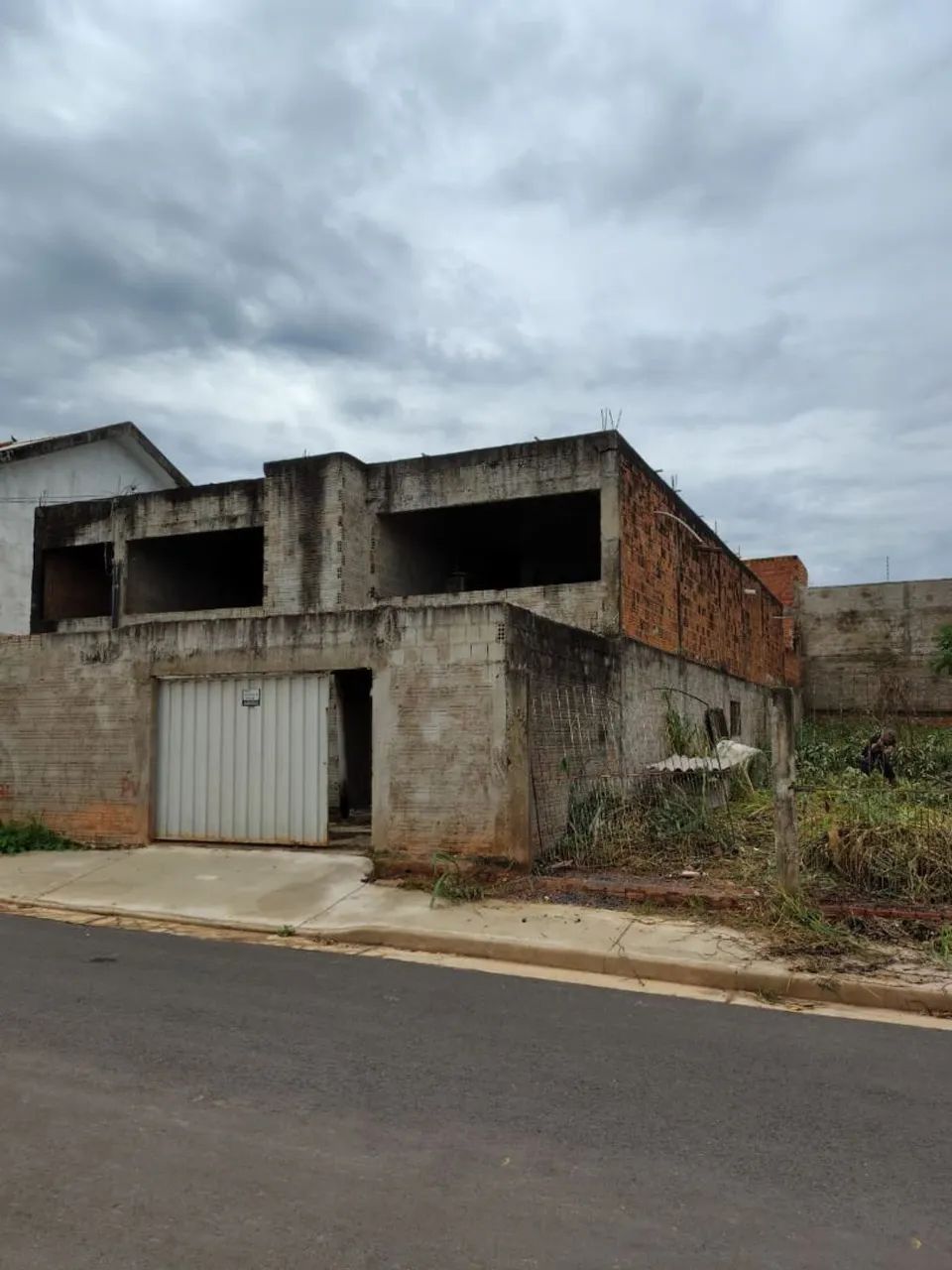 Vende-se sobrado no parque cuiaba  - Foto 3