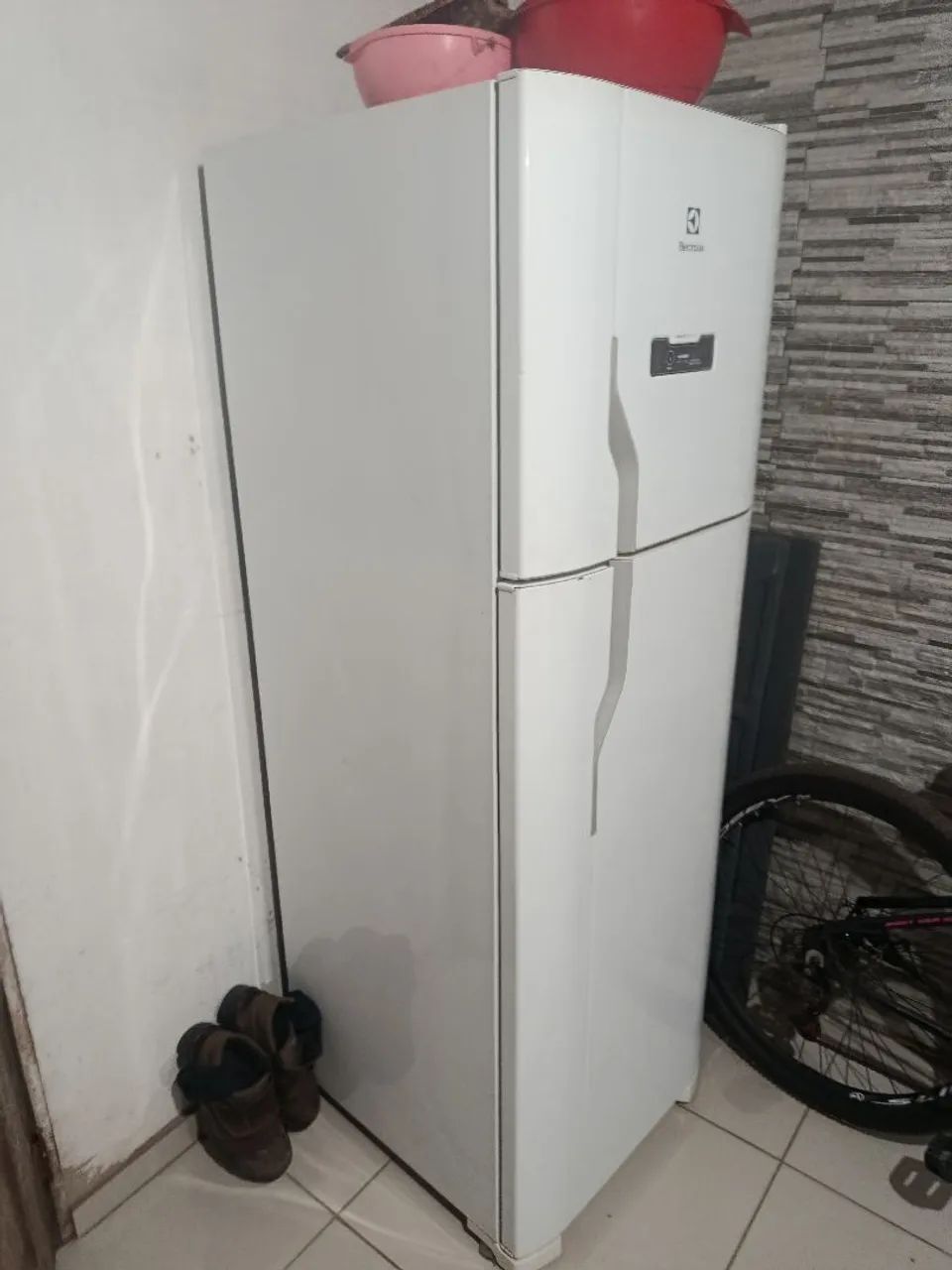 Geladeira Eletrolux 280 litros  - Foto 2
