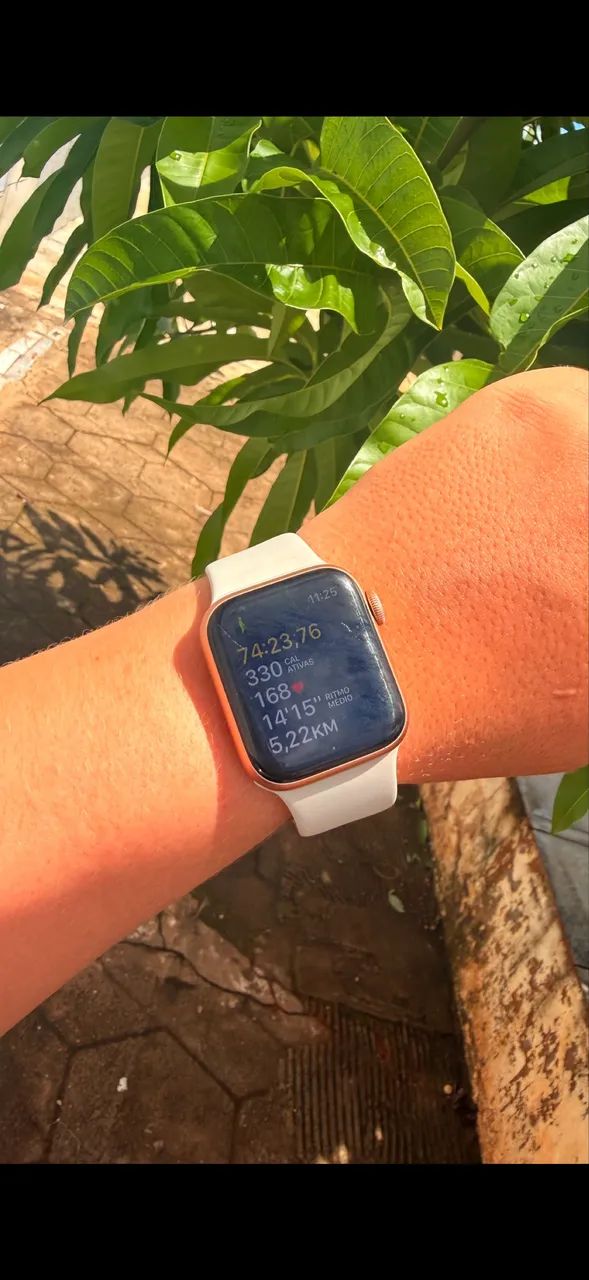 Smart Watch SE Usado - Foto 4