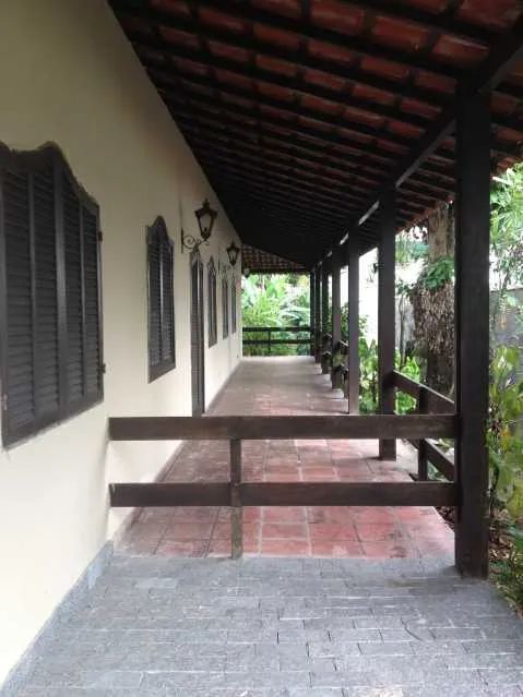 Casa de rua : Linear / Residencial / Maria Paula