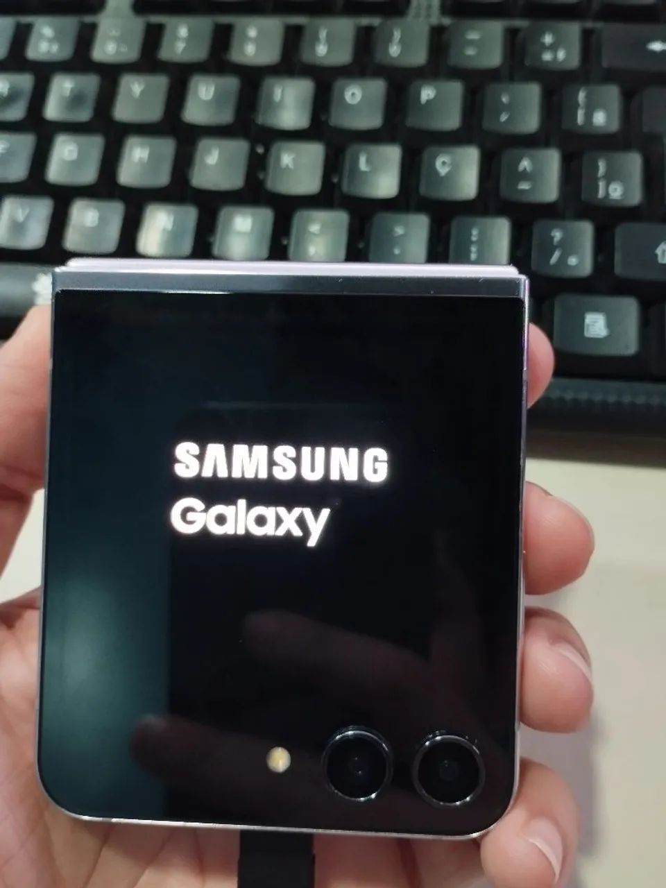 Samsung Z Flip 5 RETIRADA DE PEÇAS - Foto 3