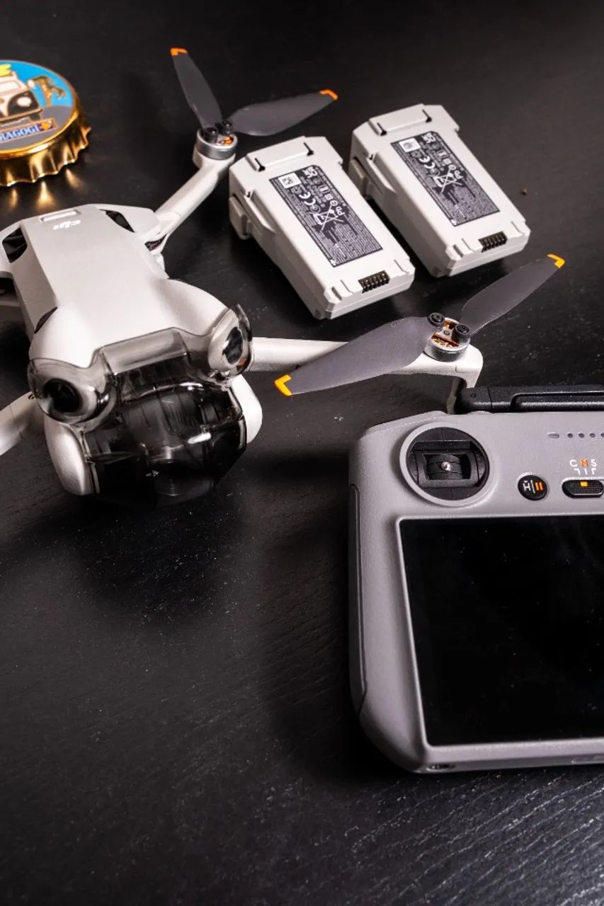DJI MINI 4 PRO + CONTROLE RC 2 (COM TELA) | NOVÍSSIMO - Foto 4