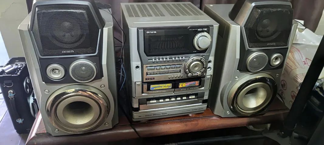 Mini System Aiwa NSX-T96. Completo com controle e antena
