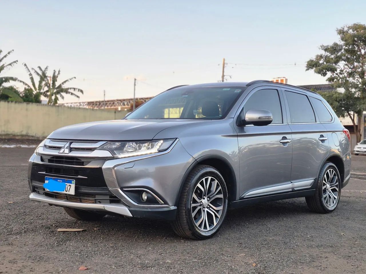 Mitsubishi Outlander OUTLANDER 2.2 165cv Diesel Aut. 2016