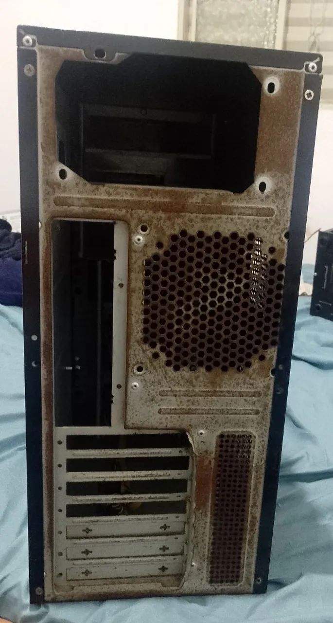 Gabinete pc - Foto 2