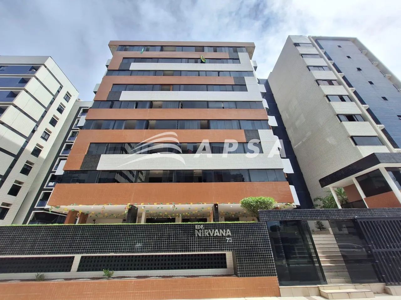 EDF. NIRVANA - ÓTIMO APARTAMENTO TRÊS QUARTOS COM 120 M2 NA JATIÚCA. O EDIFÍCIO NIRVANA FI