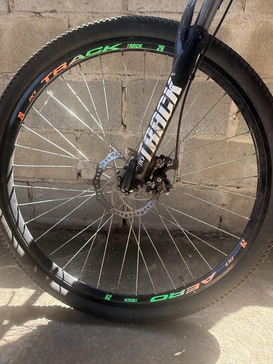 BICICLETA TRACK ARO 29  - Foto 2