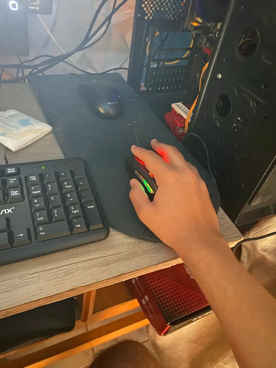 Mouse Gamer RGB 6 Botões ? Scroll com Defeito - Foto 2