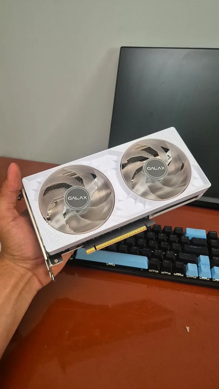 PLACA DE VIDEO GEFORCE RTX 5050 GALAX