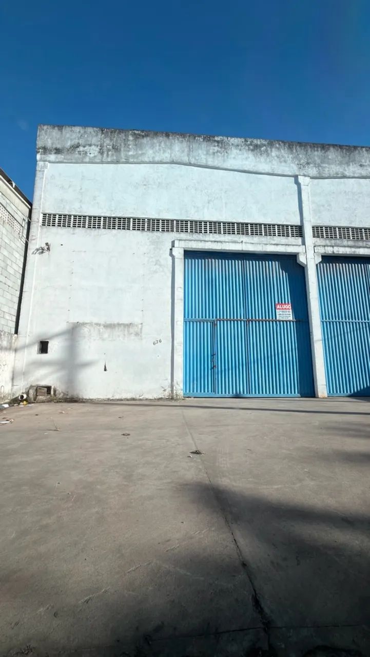 Alugo galpão com 2 escritório R$ 4.500