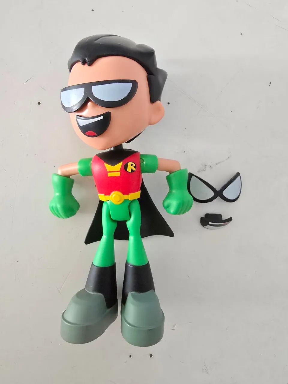 Boneco robin teean titans go! Troca de expressão mattel 2017