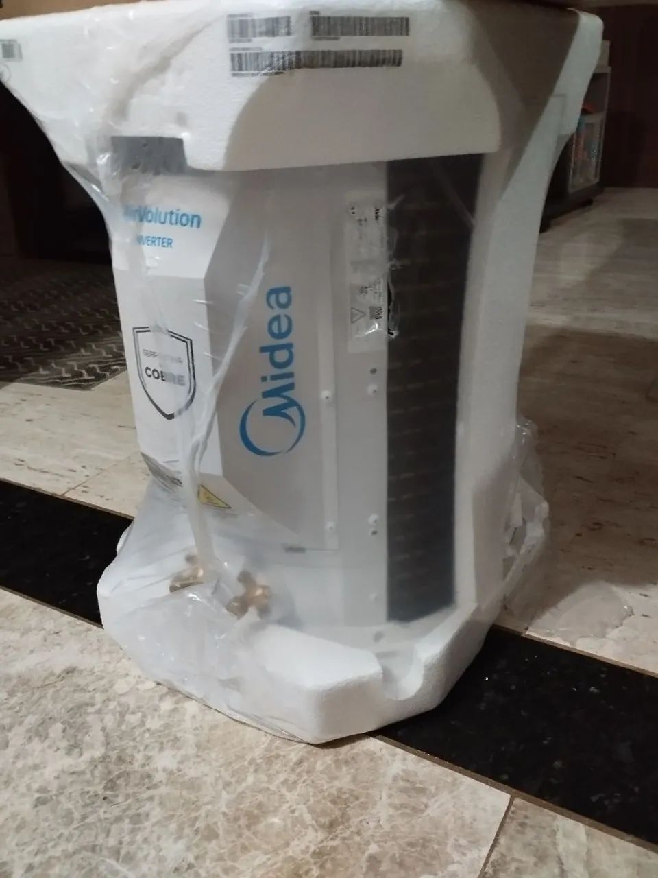 Ar-condicionado Midea 12000 BTUs  - Foto 2