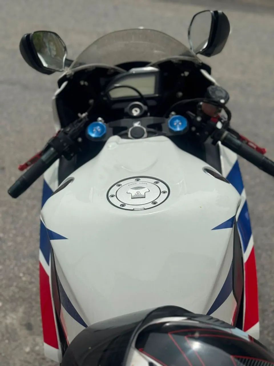Moto CBR  - Foto 5