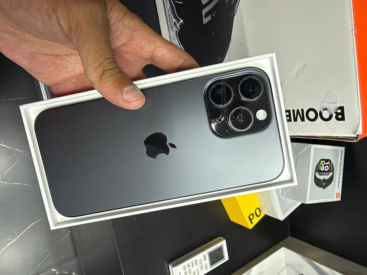 iPhone 16 Pro Max