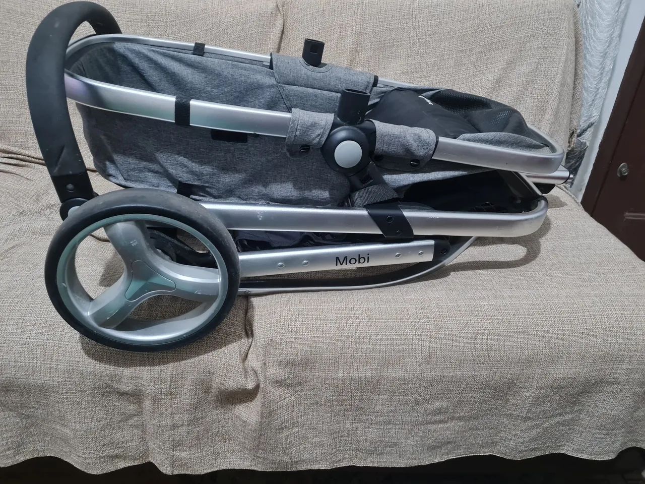 Vendo carrinho de bebe  safety 3 em 1 - Foto 5
