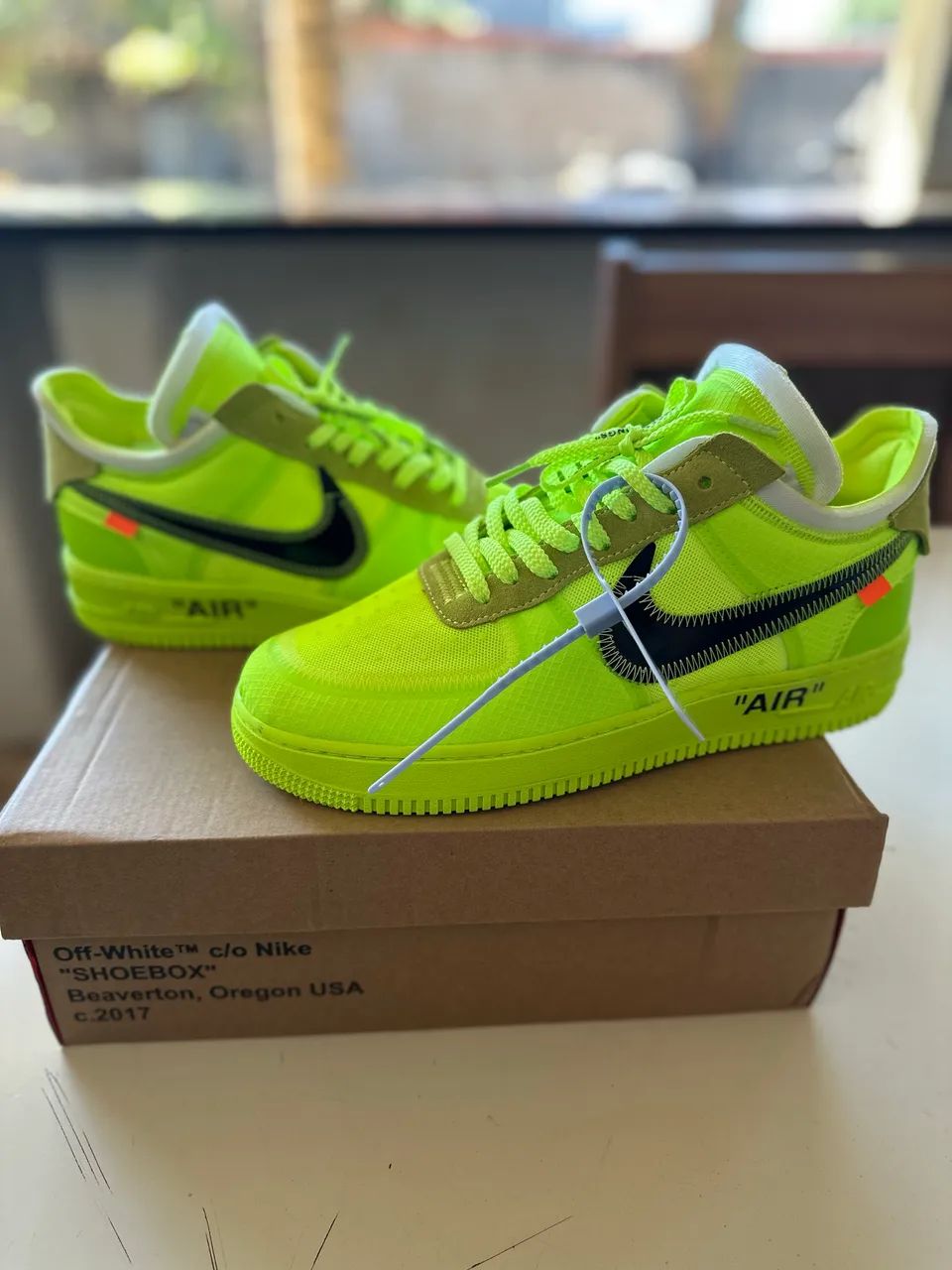 Tênis Nike Air Force 1 X Off White Volt  - Foto 5