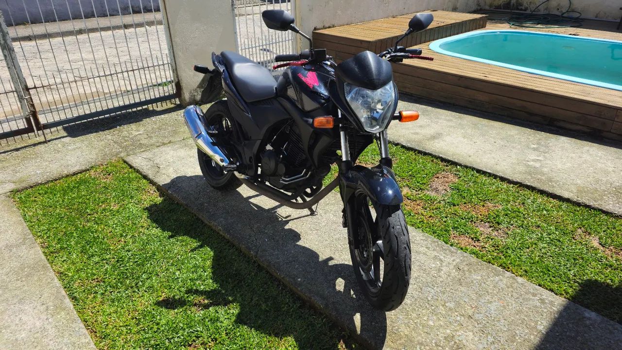 CB 300R 2010/11 - Foto 2