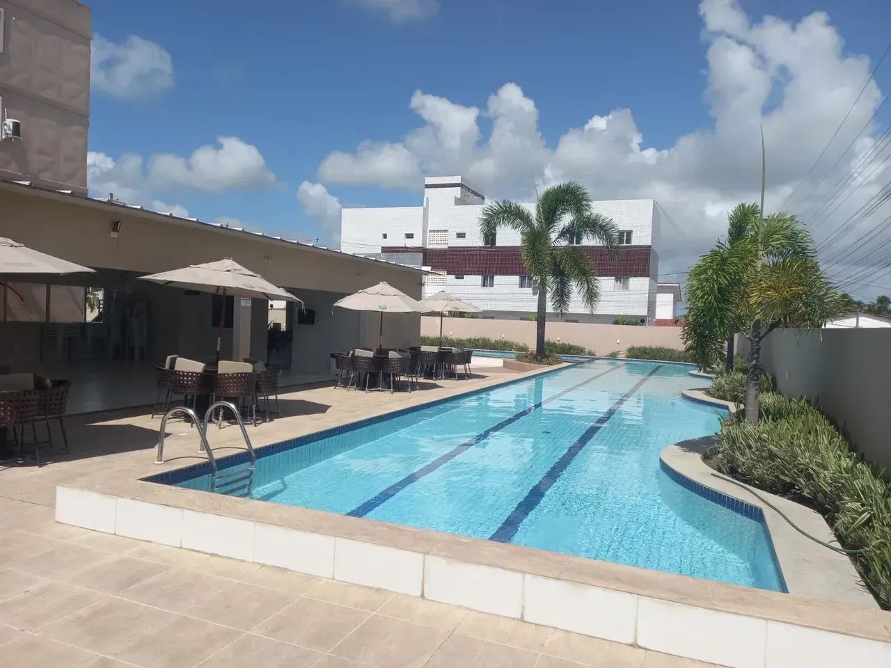 Com 2 qtos, sendo 1 suíte, mais WC social, sala, cozinha e área de serviço. - Foto 5