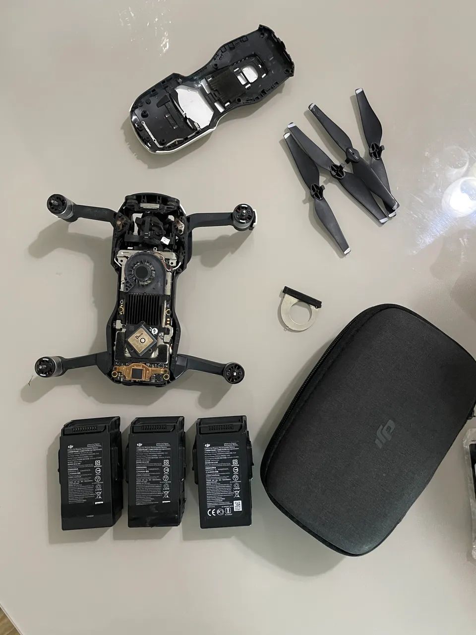 Drone DJI Air 1 para arrumar 
