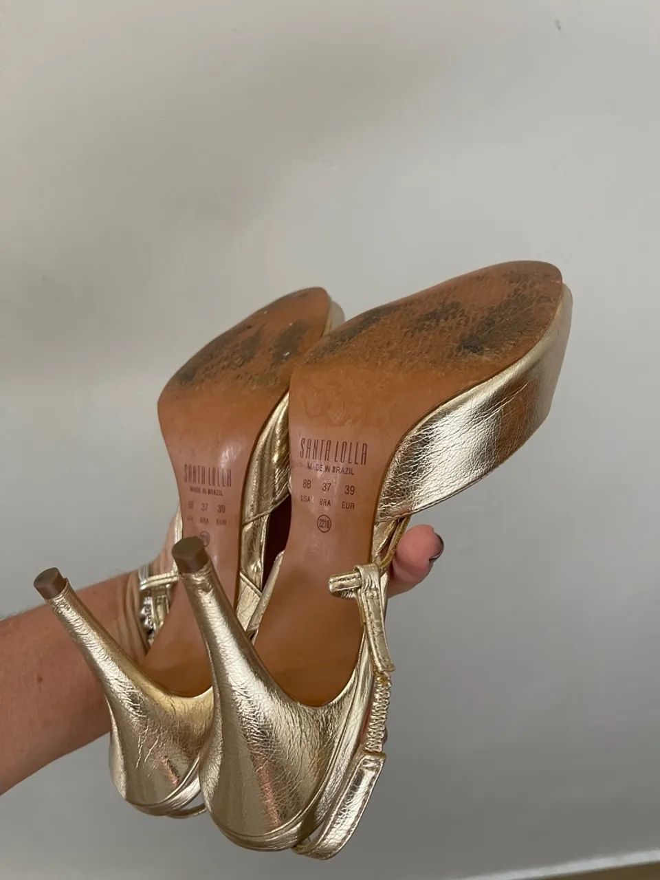Sandália dourada - Foto 3