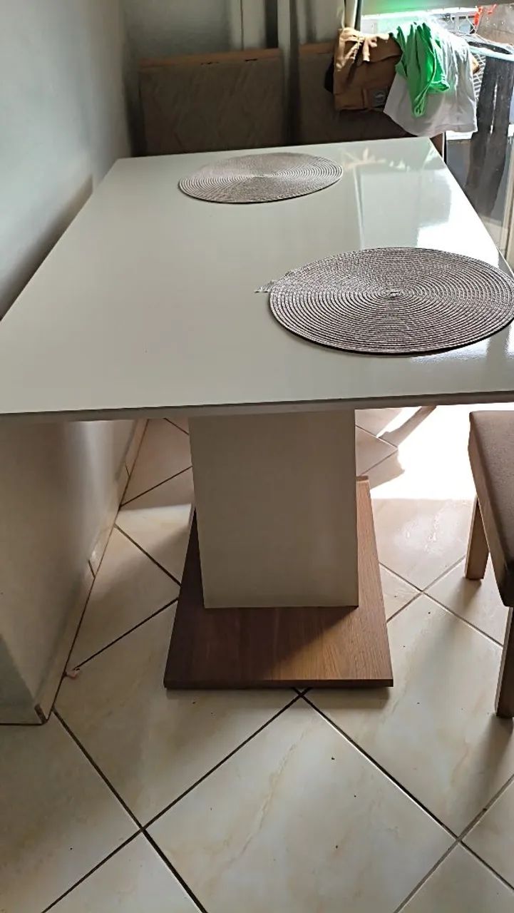 Mesa de jantar com 4 cadeiras - Foto 2